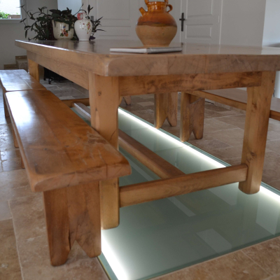 Fermeture de trémie avec un plancher de verre