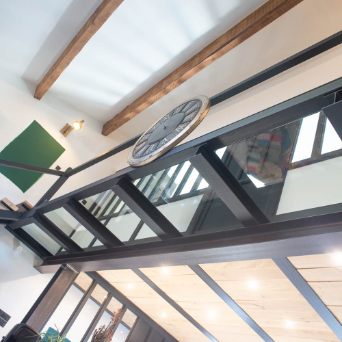 Passerelle en verre